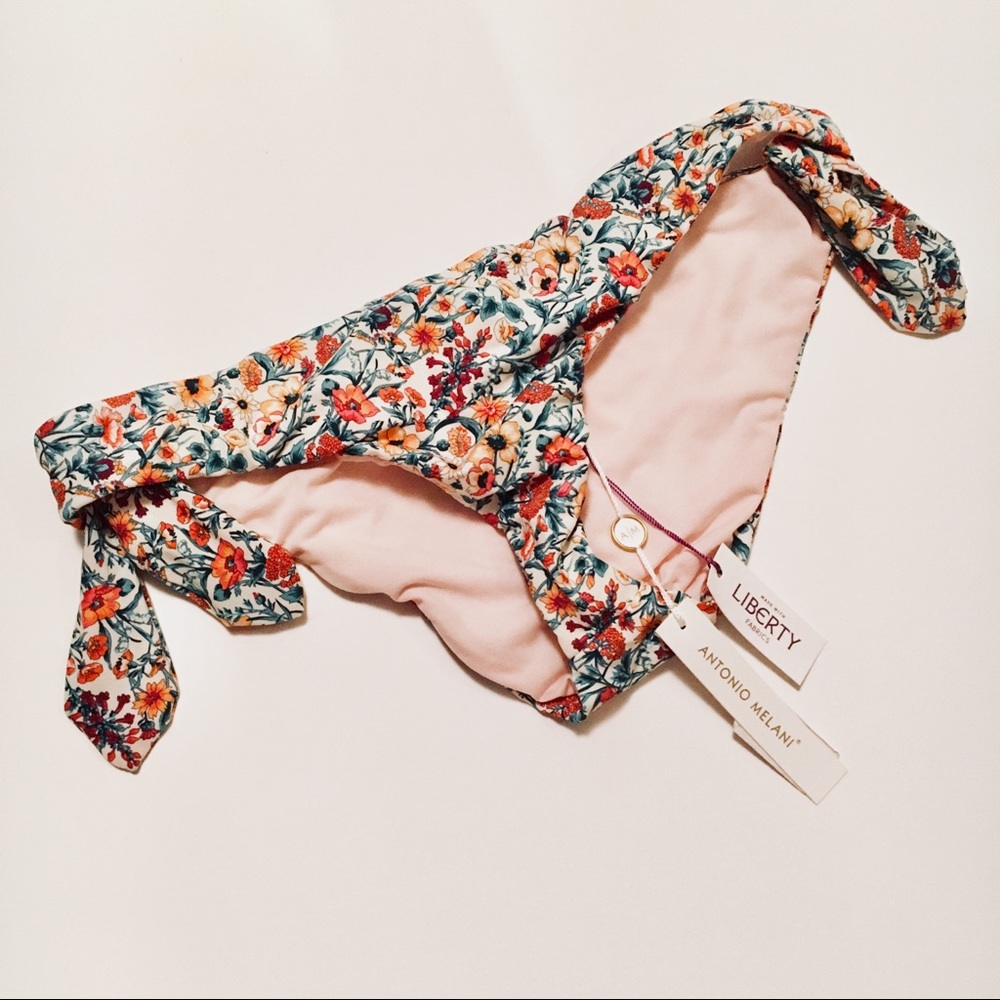 • NWT antonio melani retro floral bikini bottoms • - Picture 2 of 6
